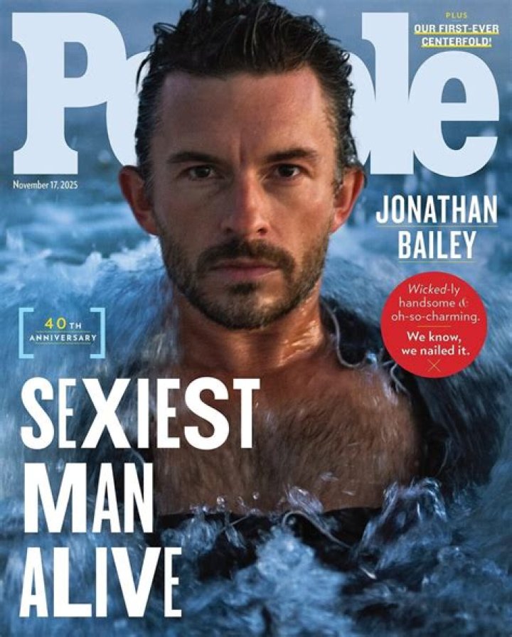 11 Sexy Pics of Jonathan Bailey to Get Hyped for 'Bridgerton' Season 3