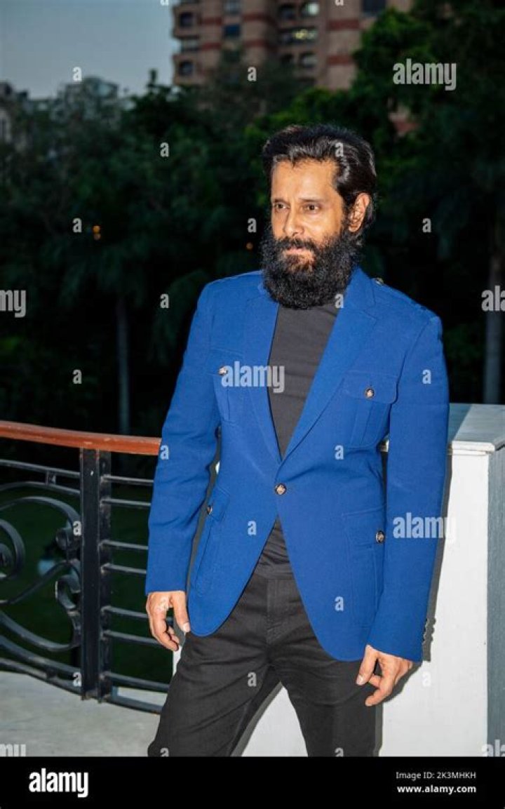 50+ Vikram Handsome Pictures And Cool HD Wallpapers