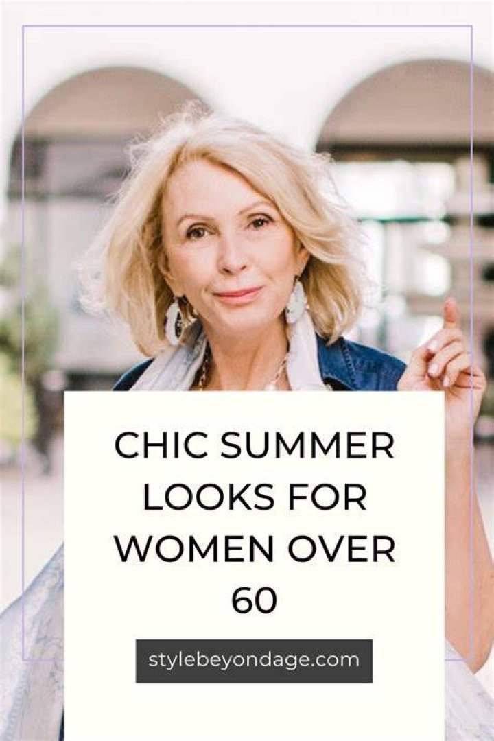 A 64-year-old fit woman impressed many with her workout videos on Instagram A 64-year-old fit woman impressed many with her workout videos on Instagram