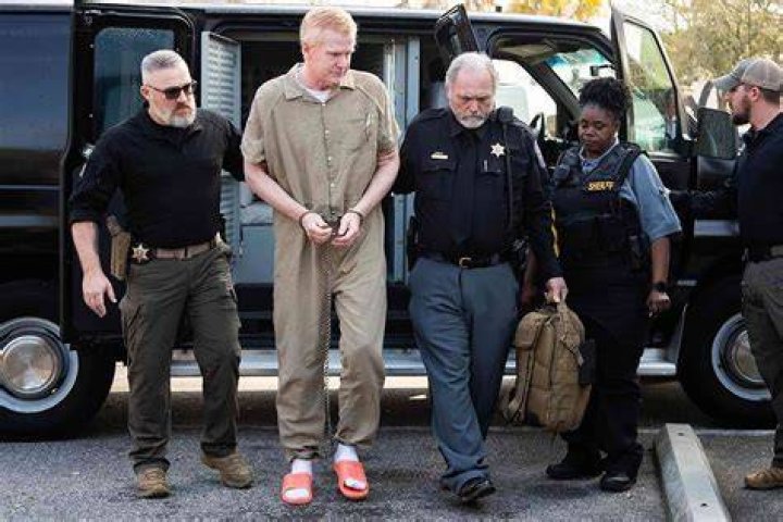 Alex Murdaugh in prisons uniform and a suit Alex Murdaugh in prisons uniform and a suit
