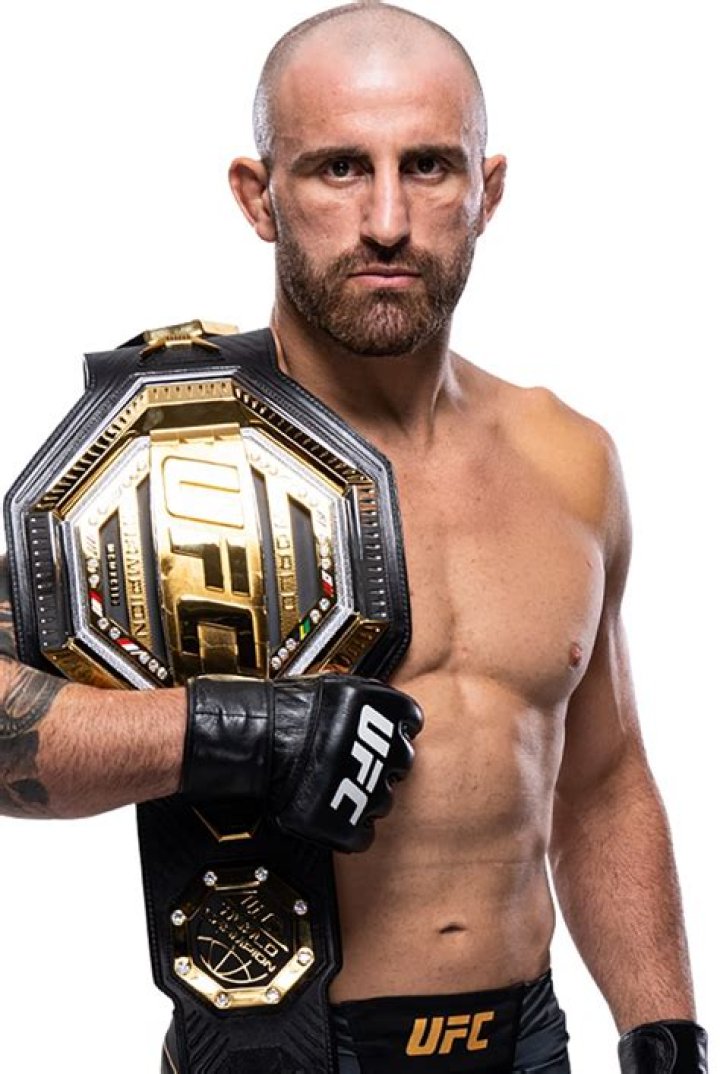 Alexander Volkanovski age