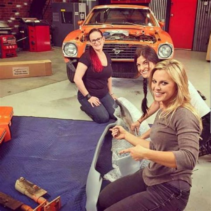 All Girls Garage Sarah “Bogi” Lateiner Wiki/Bio, age, Net Worth,husband, kids.