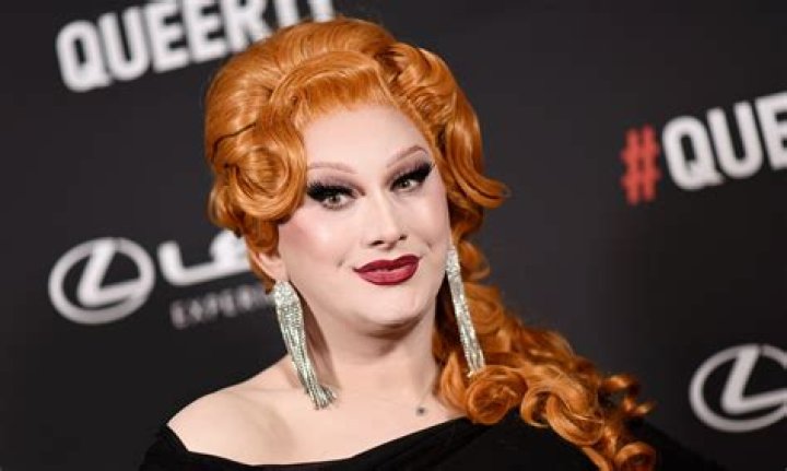 American drag queen American drag queen