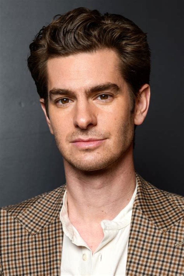 Andrew Garfield's Spider-Man With A Black Suit