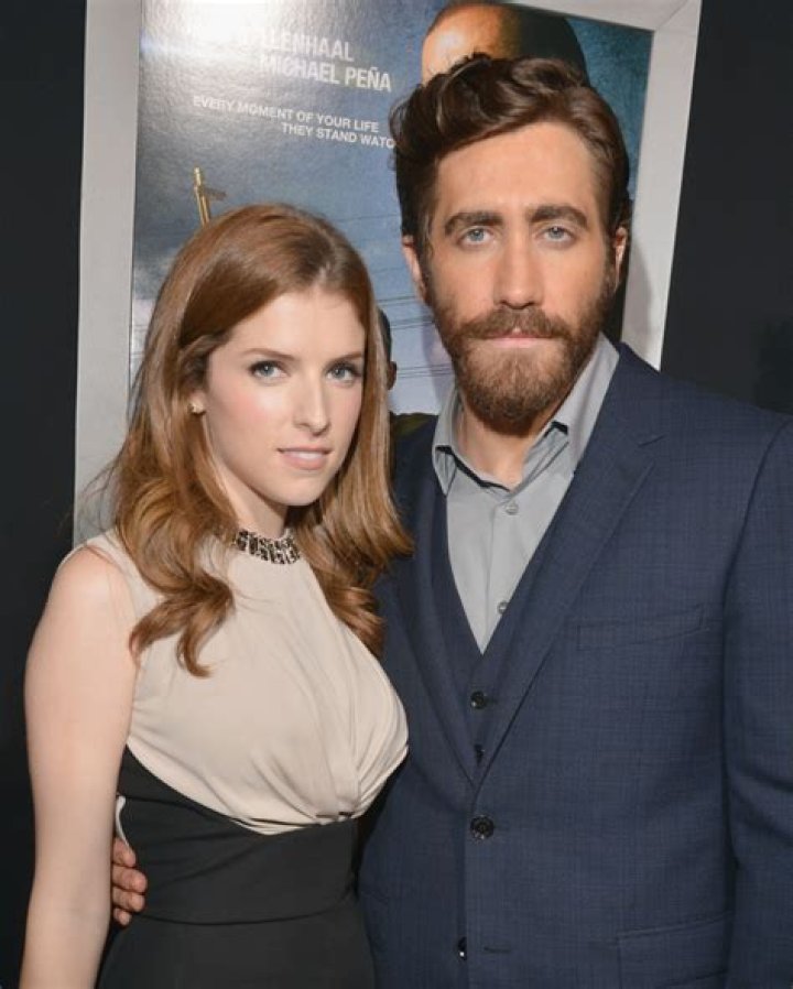 Anna Kendrick Dating Anna Kendrick Boyfriends Bill Hader, Edgar