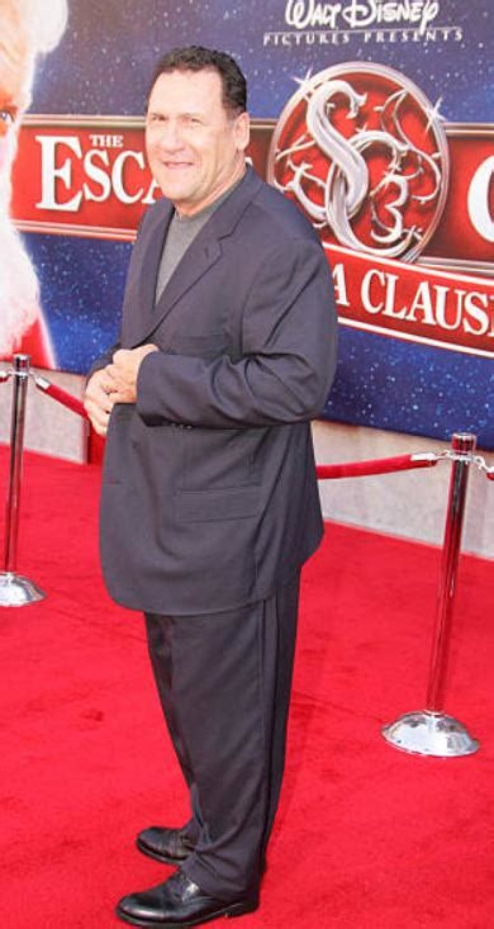 Art LaFleur Height