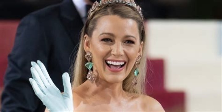 Blake Lively Will Star in It Ends With Us, Adapted From Colleen Hoover