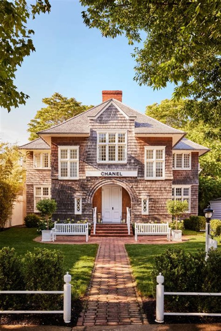 CHANEL HAMPTONS Ahli