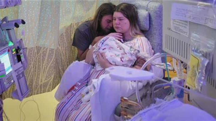 charlotte york gave birth to her baby in SATC