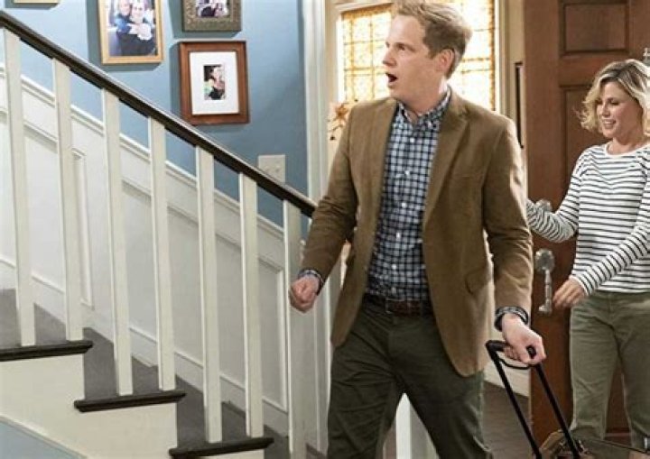 Chris Geere as Arvin on Modern Family