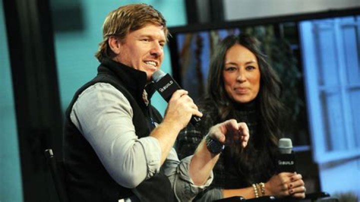 Controversial Things Everyone Ignores About Chip And Joanna Gaines