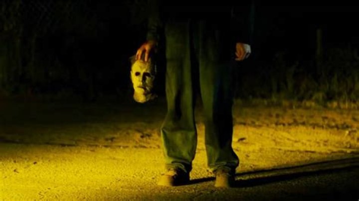 Corey holding Michael Myers mask in Halloween Ends