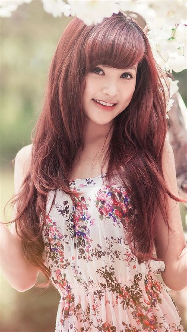 Cute Asian Chinese Girl 4K Ultra HD Mobile Phone Wallpaper