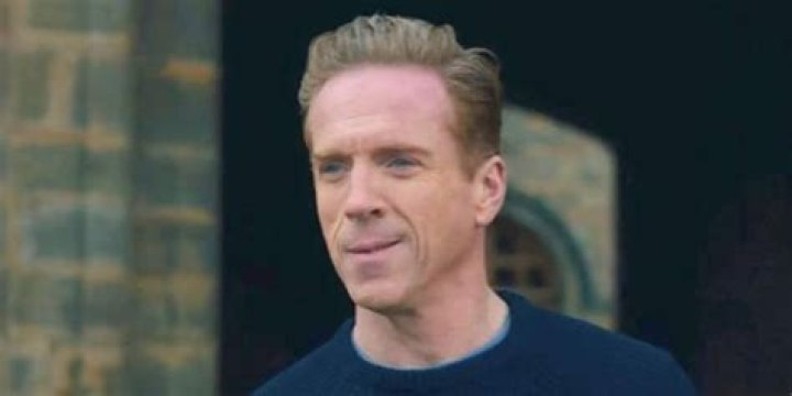 Damian Lewis looking sideways in Billions Season 7
