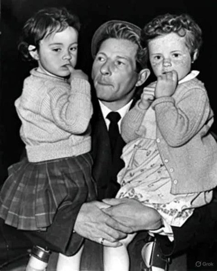 Dena Kaye Children: An In-Depth Look At The Life And Legacy Of Dena Kaye's Offspring