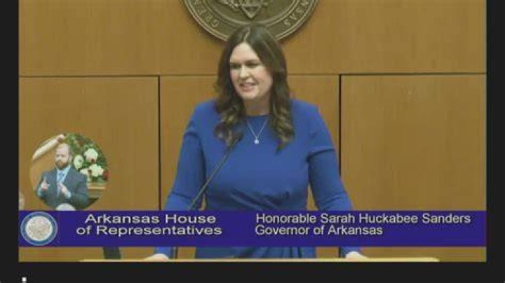 Details About Sarah Huckabee Sanders's Height And Weight.