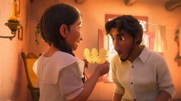 Encanto Singer Reveals Special Dos Oruguitas Disney Milestone