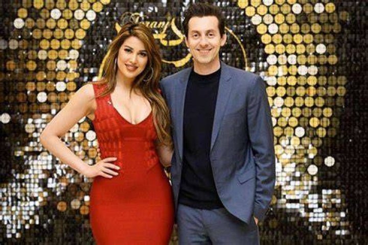 Erstella Nouri and Max Amini in the U.S Page 5 of 12 news