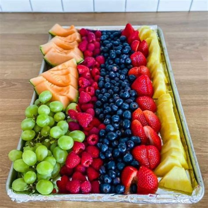 Geometric fruit platter ideas