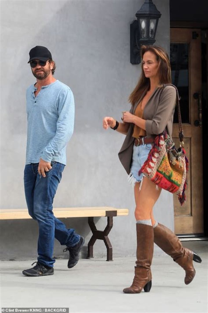 Gerard Butler and stunning girlfriend Brown step out for lunch