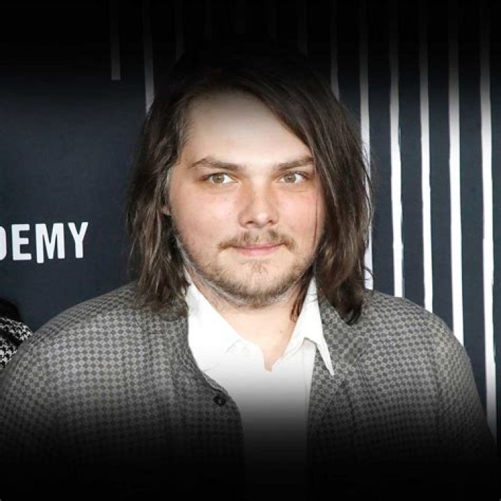 Gerard Way weight