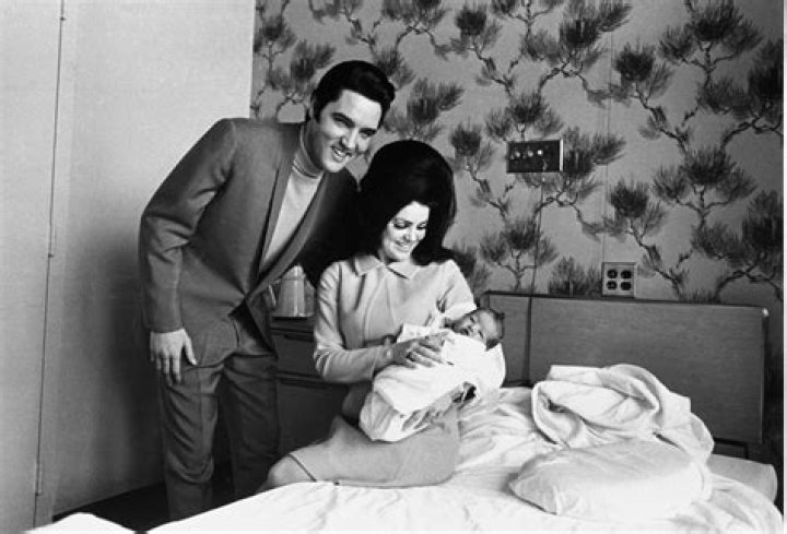 How Did Elvis Mother Die? Was He in Army And Participated In War? Does