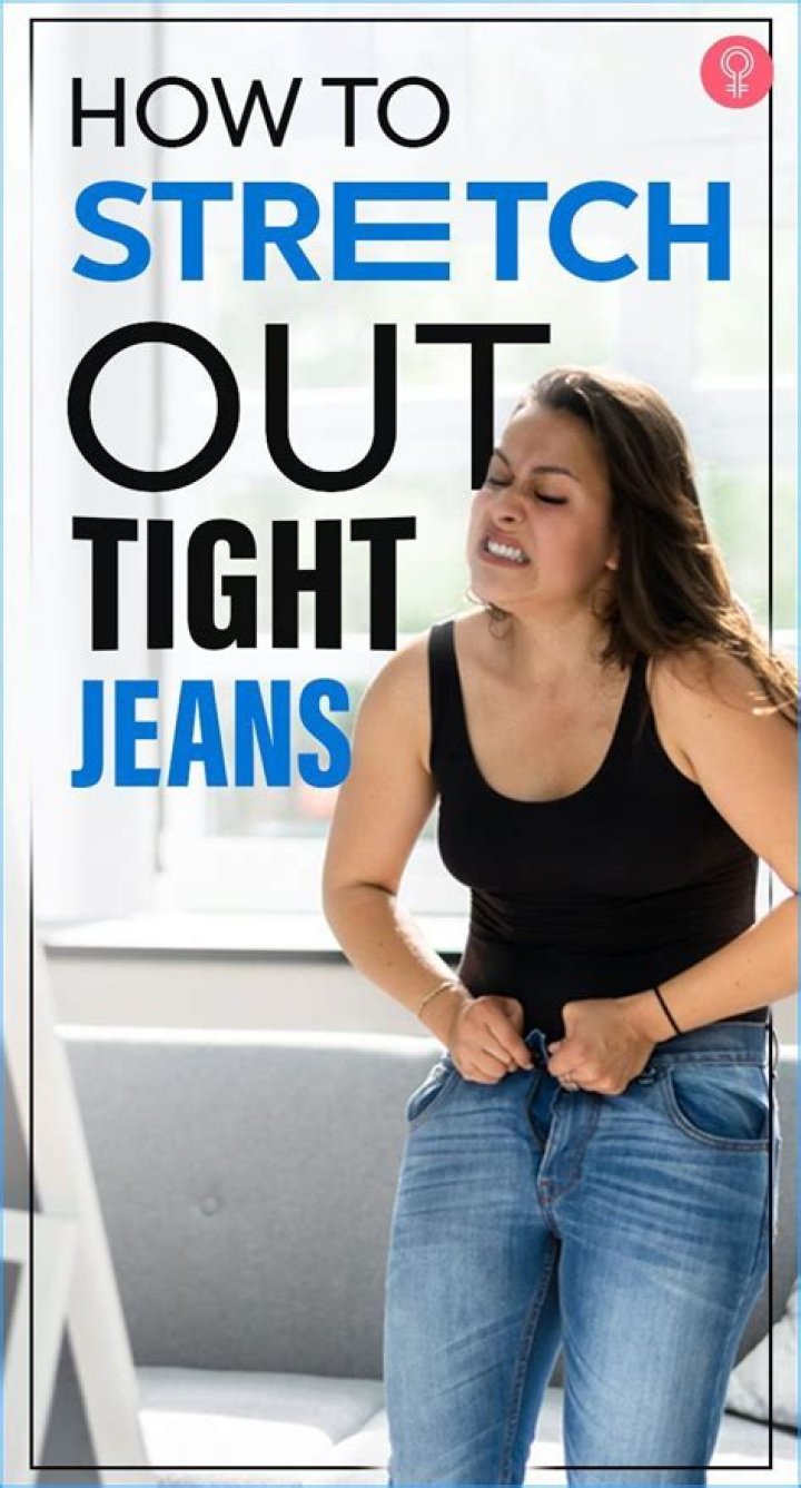 How To Tell You're Wearing Your Jeans Too Tight