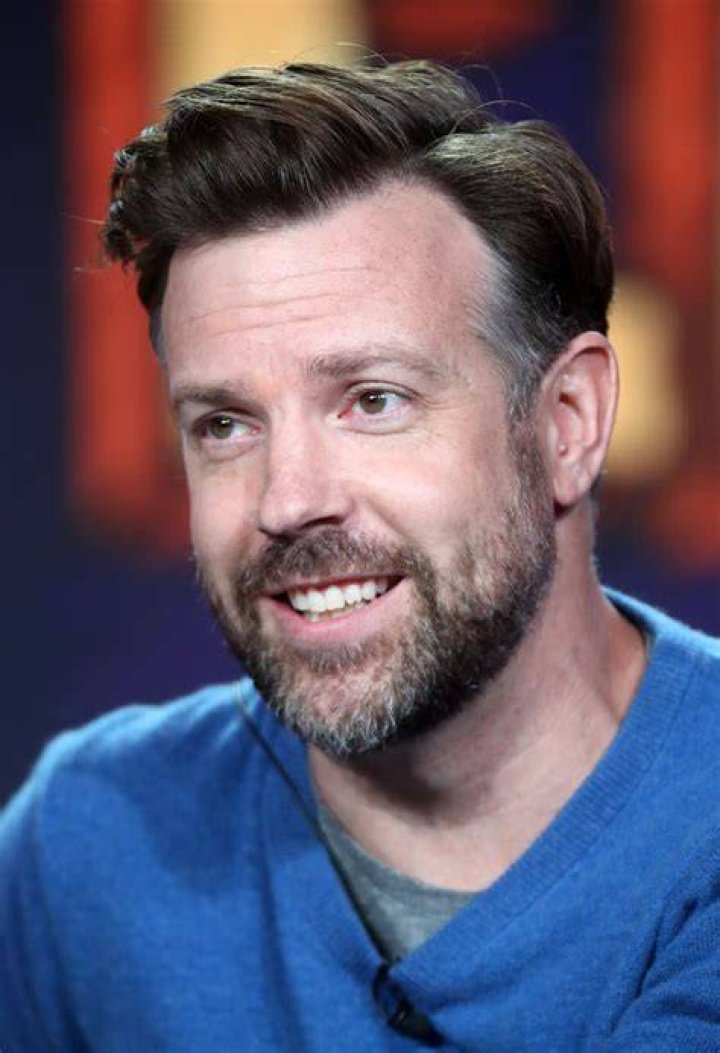 Jason Sudeikis' Girlfriend Keeley Hazell 5 Things to Know