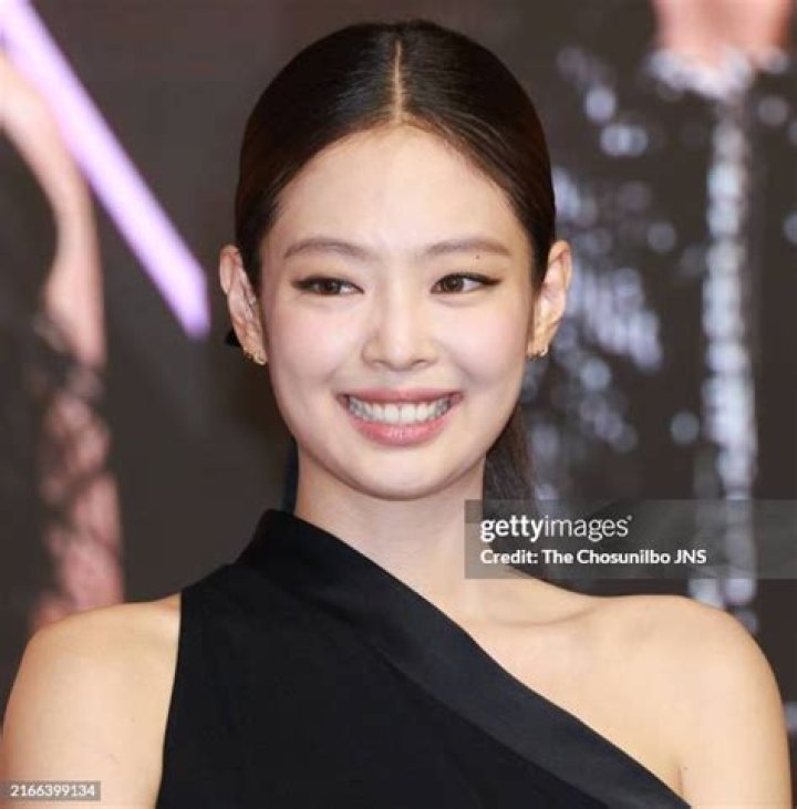 Jennie Kim attends W Korea‘s 18th breast cancer awareness campaign ‘Love Your W' event Jennie Kim attends W Korea‘s 18th breast cancer awareness campaign ‘Love Your W' event