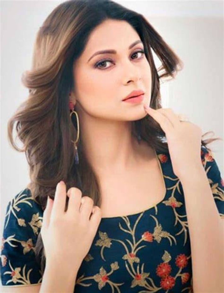Jennifer Winget Image