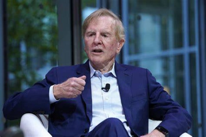John Sculley weight