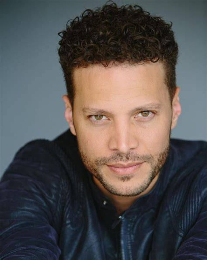 Justin Guarini age