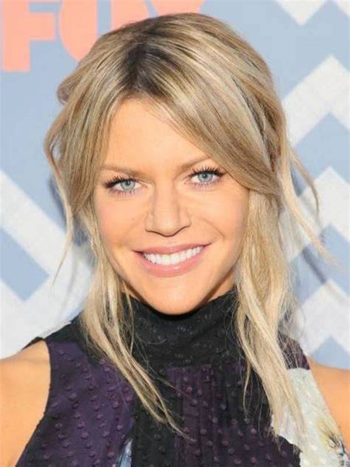 Kaitlin Olson height