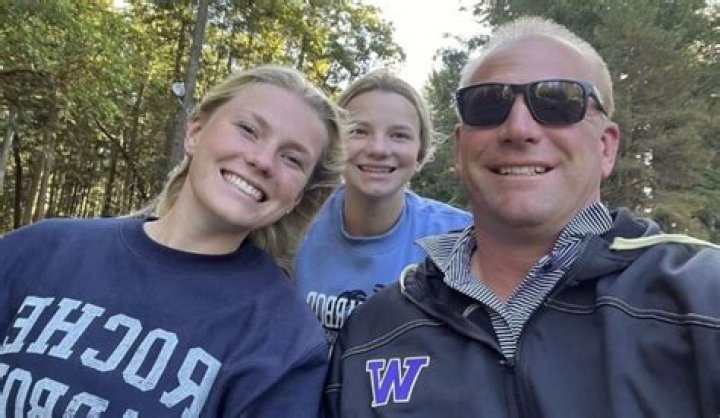 Kalen DeBoer Salary, Contract, and Net Worth at Alabama