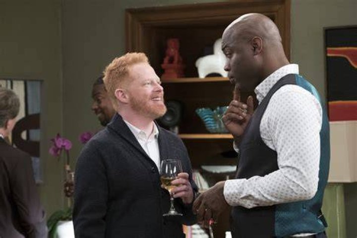 kevin daniels modern family
