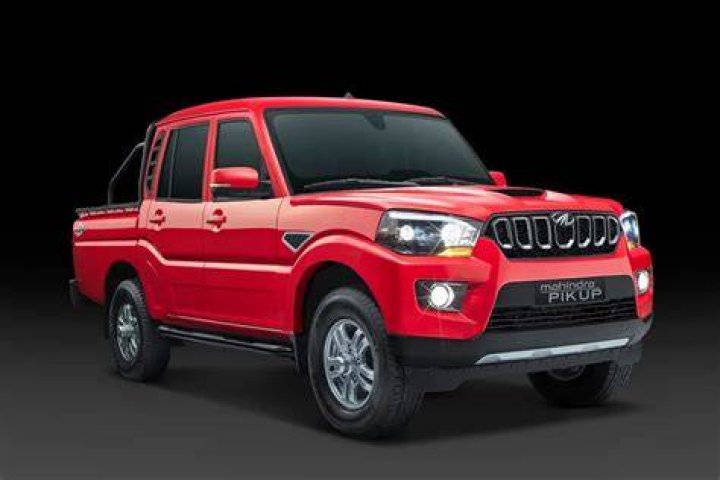 Land Cruiser pick-up, Mahindra Scorpio Pik Up, Nissan NP300 and Nissan Navara. Land Cruiser pick-up, Mahindra Scorpio Pik Up, Nissan NP300 and Nissan Navara.