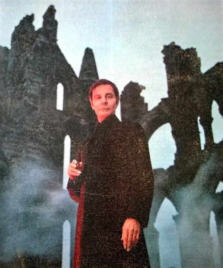 Louis Jourdan as Count Dracula