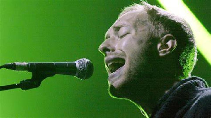 Love Songs From The 2000s That Will Never Go Out Of Style