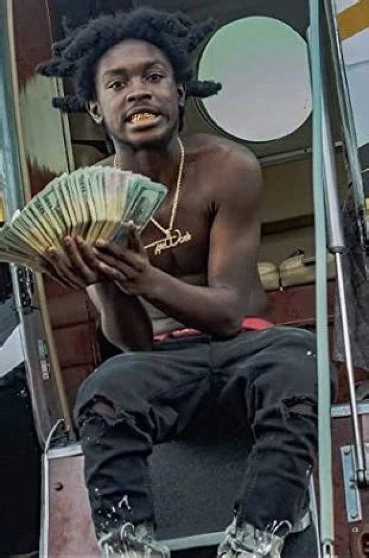 LPB Poody (Rapper) Height, Weight, Age, Biography, Girlfriend, Family & Wiki