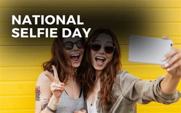 &lsquo;First selfie of freedom!&rsquo; Gypsy Rose breaks with first post