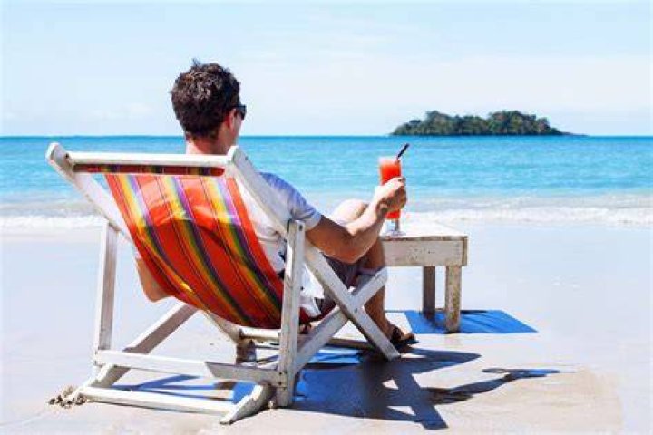 Man Goes on Honeymoon Without Wife After Her Sister Goes into Labor