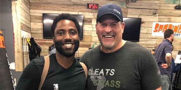 Mark Schlereth in Ballers