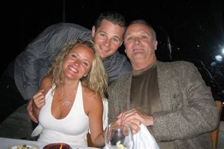 
Meet Annie Bratton – Photos Of Creed Bratton’s Daughter With His First Wife
