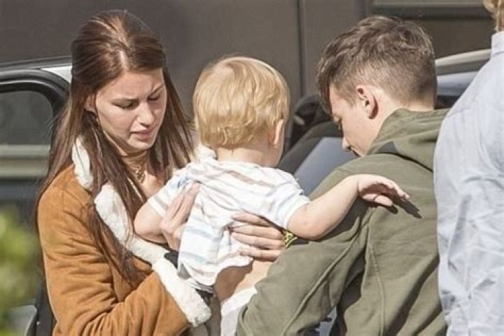 Meet Briana Jungwirth – Louis Tomlinson’s Baby Mama and Mother of Freddie Reign Tomlinson