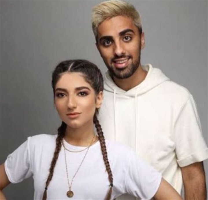 Narins Amara (YouTuber) Age, Wiki, Nationality, Family, Boyfriend, New Worth, Height & More