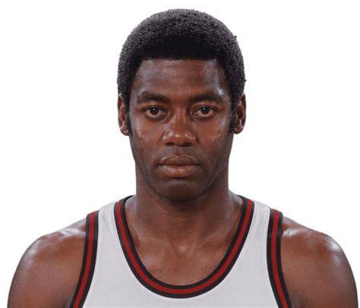 Oscar Palmer Robertson height