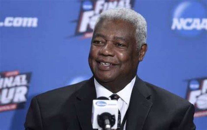 Oscar Palmer Robertson Net Worth, Weight, Age, Bio, Height