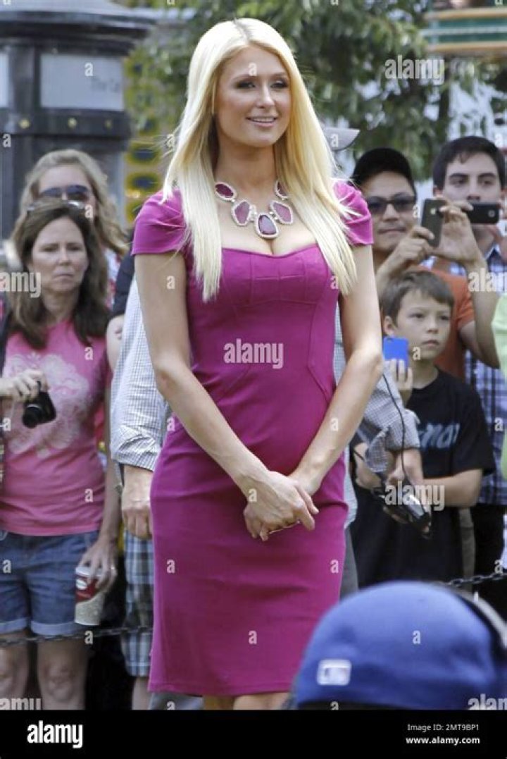 Paris Hilton Makes an 'Iconic' Debut at 2023 Met Gala Entertainment