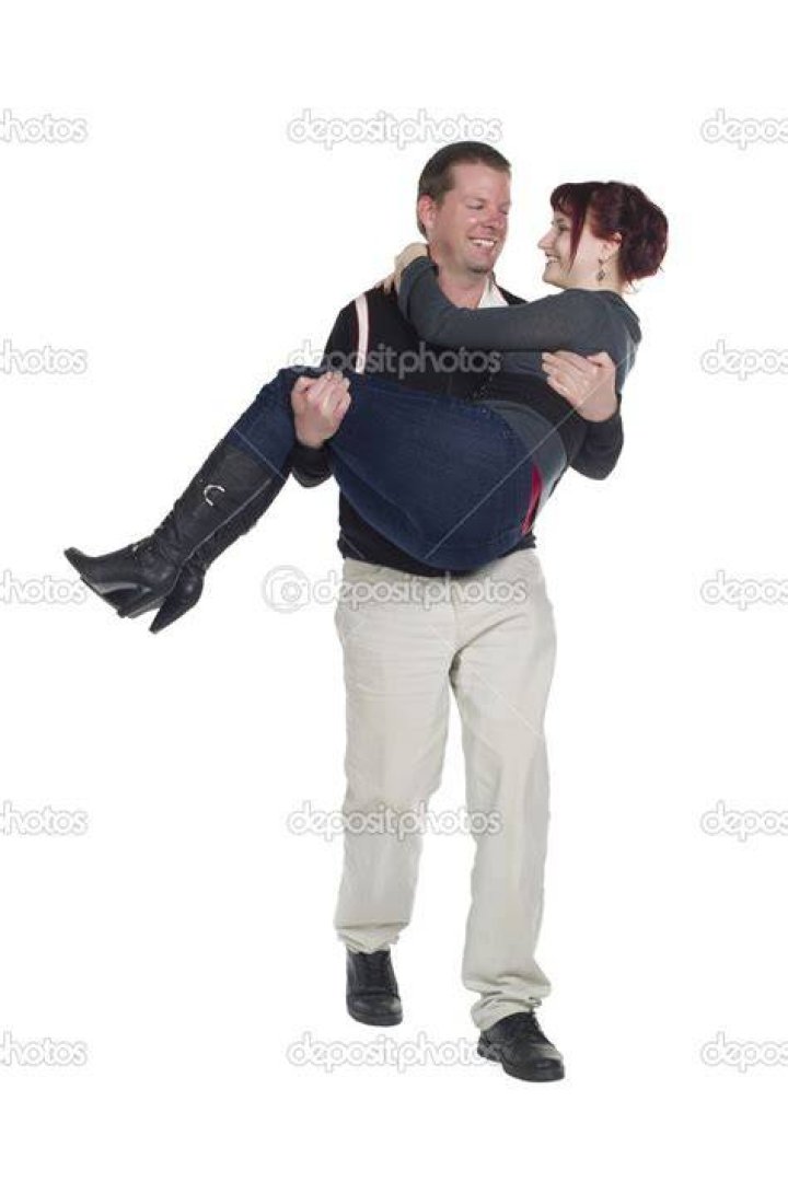Photos of man carrying his pregnant wife and 2 kids on his back
