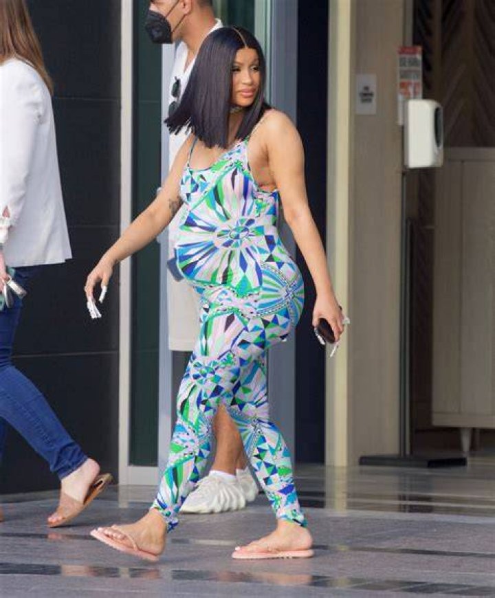Pregnant CARDI B Out in New Jersey 08/16/2021 HawtCelebs